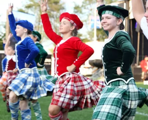 centre-point-cursos-de-verano-Edimburgo-Escocia-activiadades-bales-tradicionales